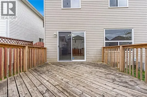 359 Highbrook Crescent Kitchener ON N2E 3P5