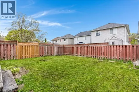 359 Highbrook Crescent Kitchener ON N2E 3P5