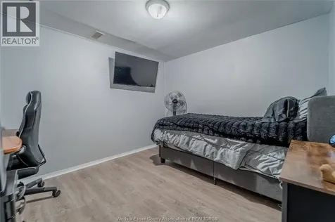 5523 Empress Street Windsor ON N8T 3B2