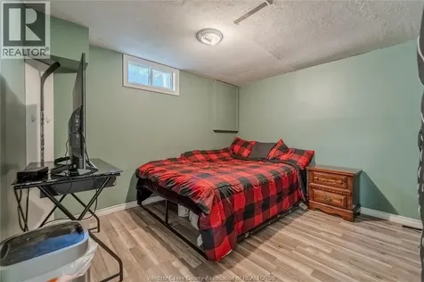 5523 Empress Street Windsor ON N8T 3B2