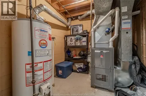 5523 Empress Street Windsor ON N8T 3B2
