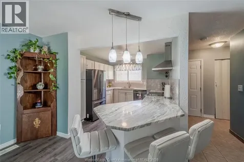 5523 Empress Street Windsor ON N8T 3B2
