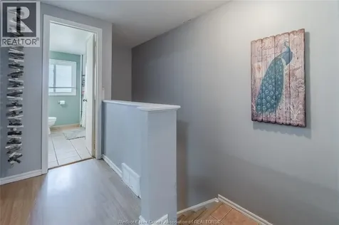 5523 Empress Street Windsor ON N8T 3B2