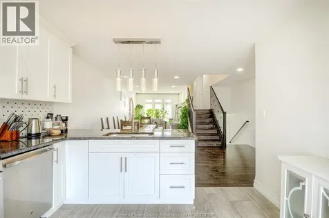 212 Adams Avenue Amherstburg ON N9V 0B2