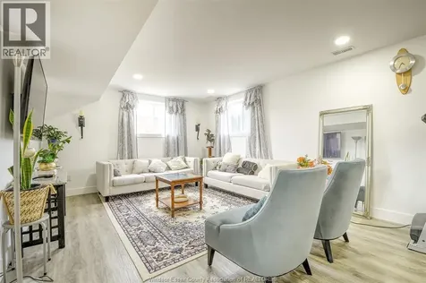 212 Adams Avenue Amherstburg ON N9V 0B2