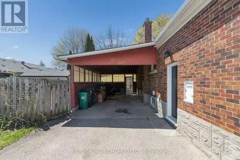 209 Bedford Road Kitchener ON N2G 3A5