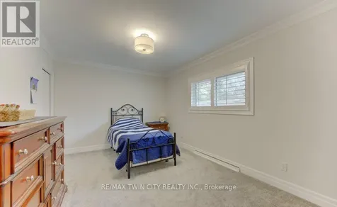 196 Lourdes Street Waterloo ON N2L 1N7
