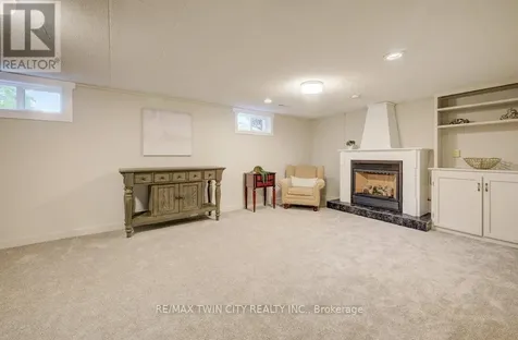 196 Lourdes Street Waterloo ON N2L 1N7