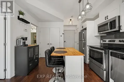 315 Terravita Private Ottawa ON K1V 2S1