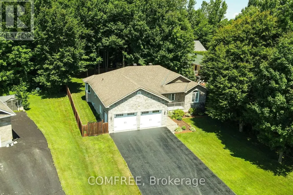 115 Larose Lane The Nation ON K0A 1W0