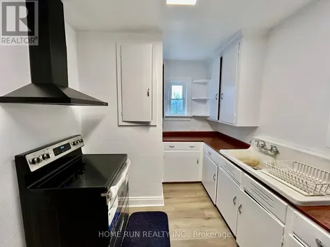 704 Brookfield Road South Ottawa ON K1V 6J4