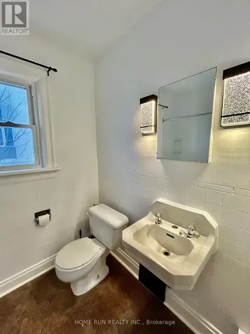 704 Brookfield Road South Ottawa ON K1V 6J4
