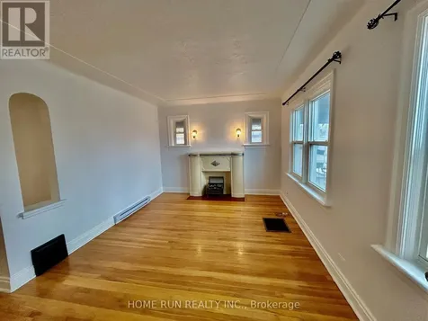 704 Brookfield Road South Ottawa ON K1V 6J4