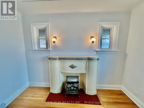 704 Brookfield Road South Ottawa ON K1V 6J4