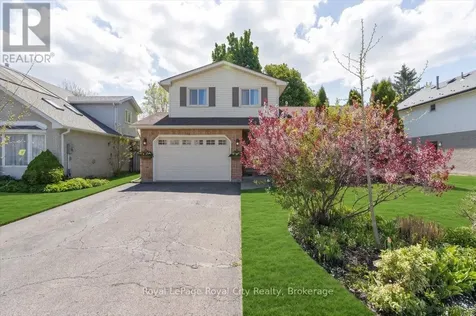 4 Smart Street Guelph (kortright West) ON N1G 4K9
