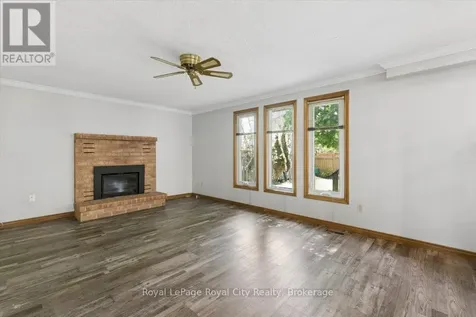4 Smart Street Guelph (kortright West) ON N1G 4K9