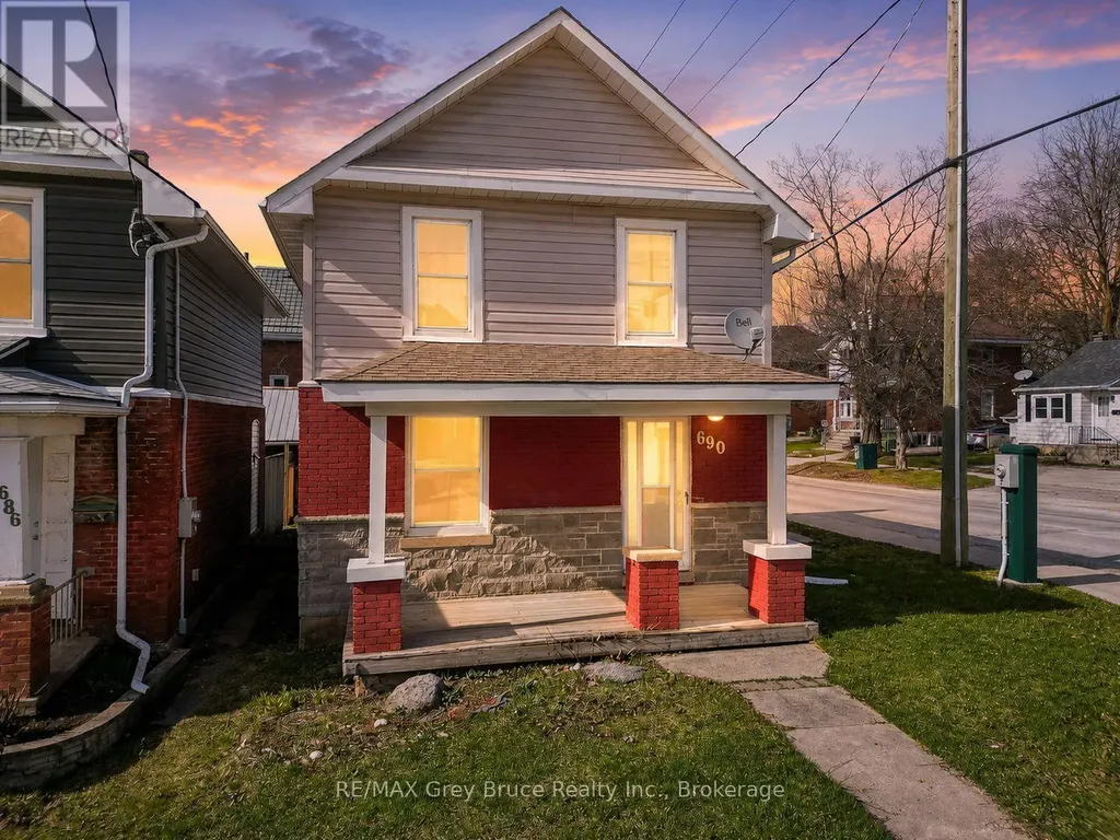 690 8th Street East Owen Sound ON N4K 1L8