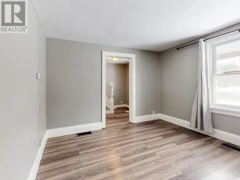 690 8th Street East Owen Sound ON N4K 1L8