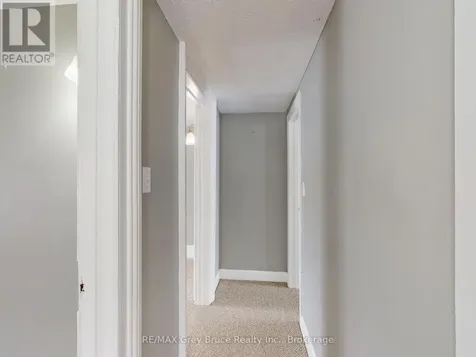 690 8th Street East Owen Sound ON N4K 1L8