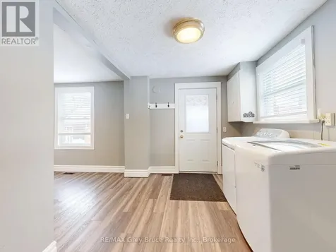 690 8th Street East Owen Sound ON N4K 1L8