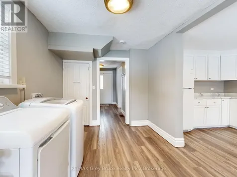 690 8th Street East Owen Sound ON N4K 1L8
