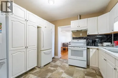 363 Lacroix Street Chatham ON N7M 2W4