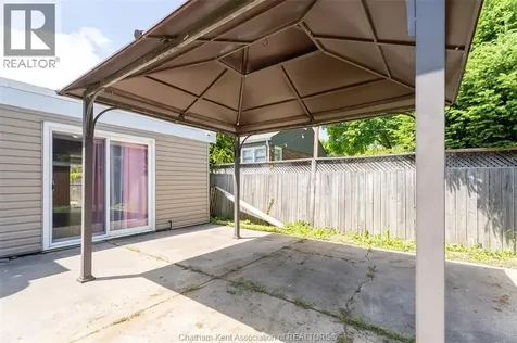 363 Lacroix Street Chatham ON N7M 2W4
