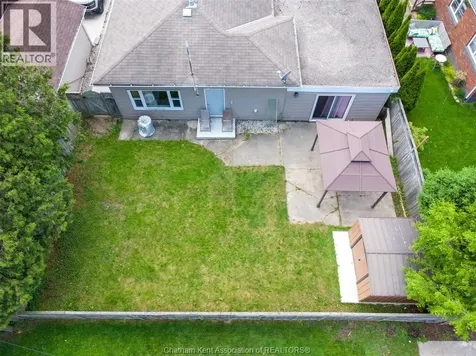 363 Lacroix Street Chatham ON N7M 2W4