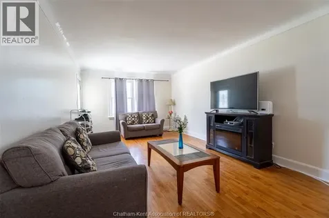 363 Lacroix Street Chatham ON N7M 2W4