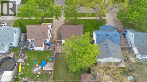 1260 Oak Windsor ON N8X 2B1