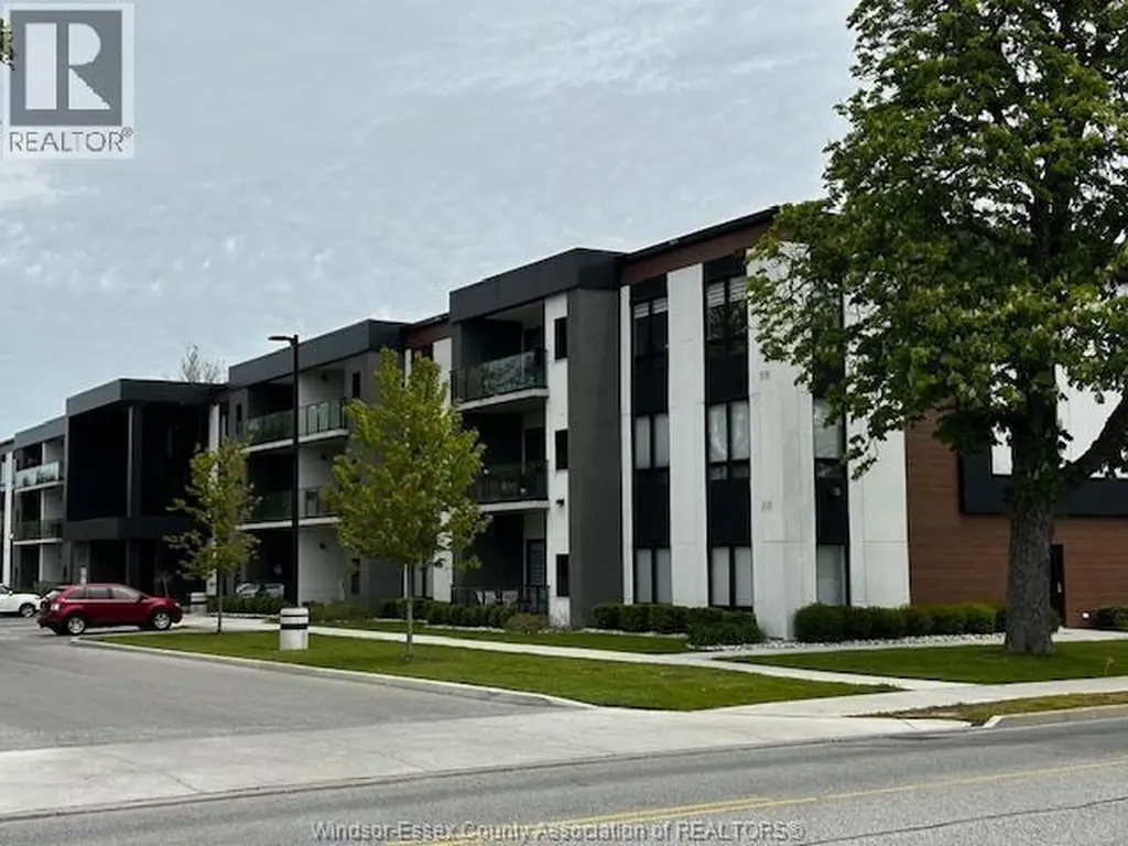 140 Main Street East Kingsville ON N9Y 1A4
