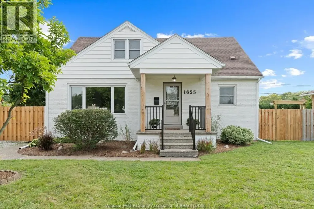 1655 Partington Avenue Windsor ON N9E 2P9