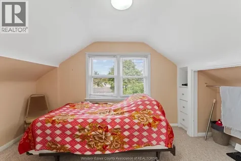 1655 Partington Avenue Windsor ON N9E 2P9