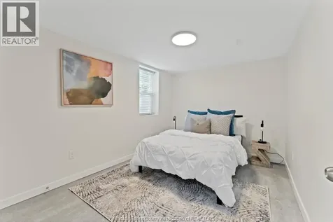 1655 Partington Avenue Windsor ON N9E 2P9