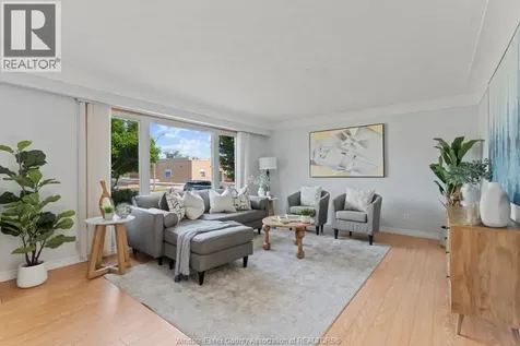 1655 Partington Avenue Windsor ON N9E 2P9
