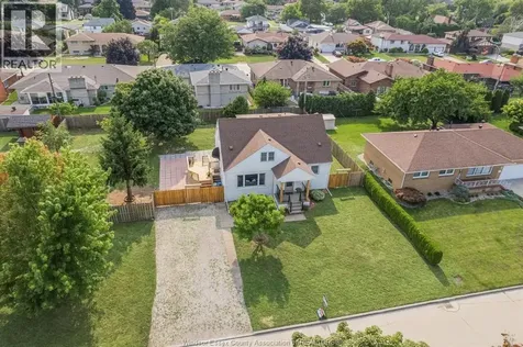 1655 Partington Avenue Windsor ON N9E 2P9