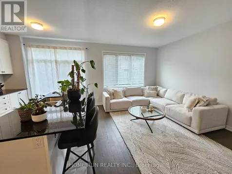 2507 Watercolours Way Ottawa ON K2J 7B1