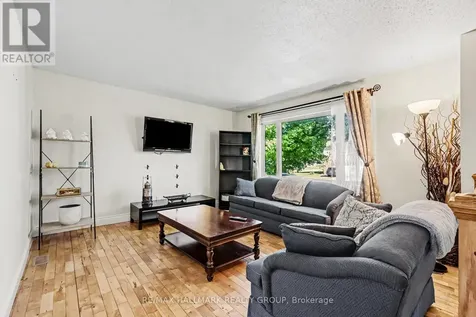 52 Castlebeau Street Russell ON K0A 1W0