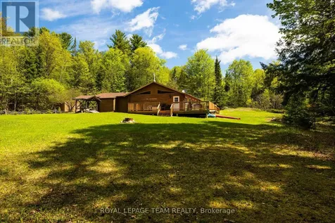 626B Umpherson's Mill Road Lanark Highlands ON K0G 1K0