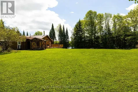 626B Umpherson's Mill Road Lanark Highlands ON K0G 1K0