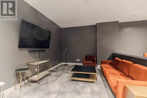 180 George Street Ottawa ON K1N 0G8
