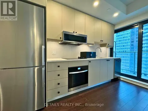 180 George Street Ottawa ON K1N 0G8