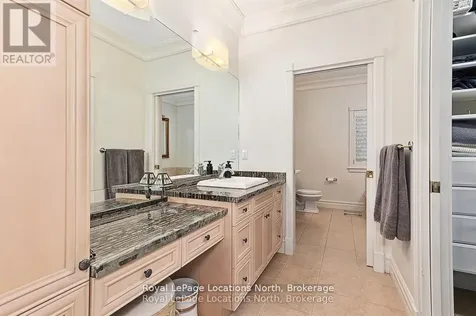 6 Alpine Court Collingwood ON L9Y 4W7
