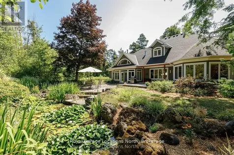 6 Alpine Court Collingwood ON L9Y 4W7