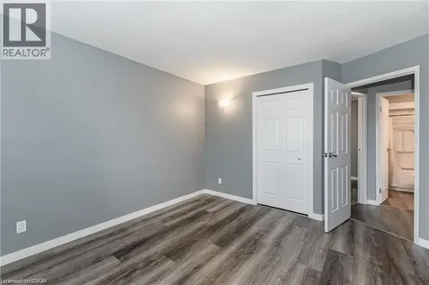 331 Northlake Drive Waterloo ON N2V 1Z1