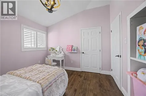34 Highbury Drive Stoney Creek ON L8J 2T4