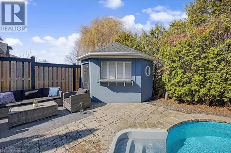 34 Highbury Drive Stoney Creek ON L8J 2T4