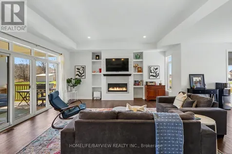 315 Autumn Meadow Way Ottawa ON K0A 2T0