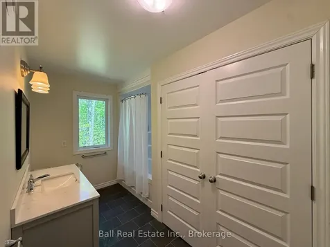 53 Coon Lake Road North Kawartha ON K0L 2H0
