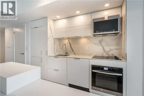 370 Martha Street Burlington ON L7R 0G9